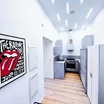 Apartmán Inner City Design Loft