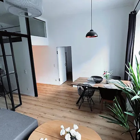 アパート Inner City Design Loft インスブルック