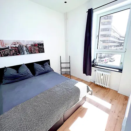 Inner City Design Loft Apartman *