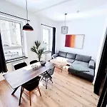 Inner City Design Loft Apartament