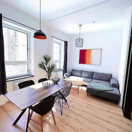 Апартаменты Inner City Design Loft *