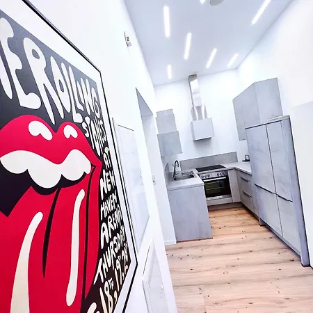 Inner City Design Loft Инсбрук