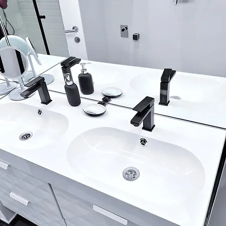 Inner City Design Loft Инсбрук